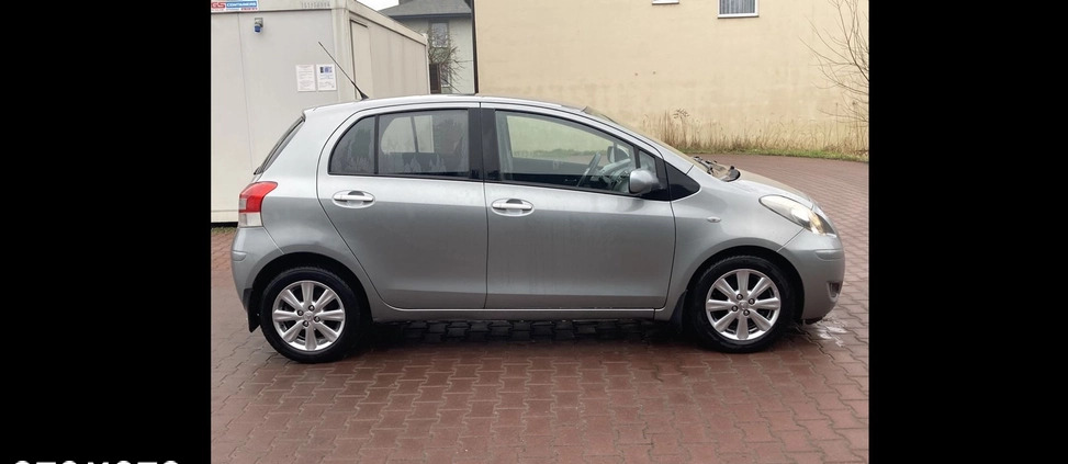 Toyota Yaris cena 18800 przebieg: 190000, rok produkcji 2010 z Lubawka małe 106